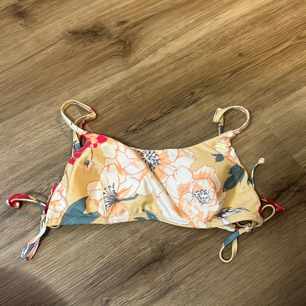 Roxy Riding Moon Athletic Bikini Top size M